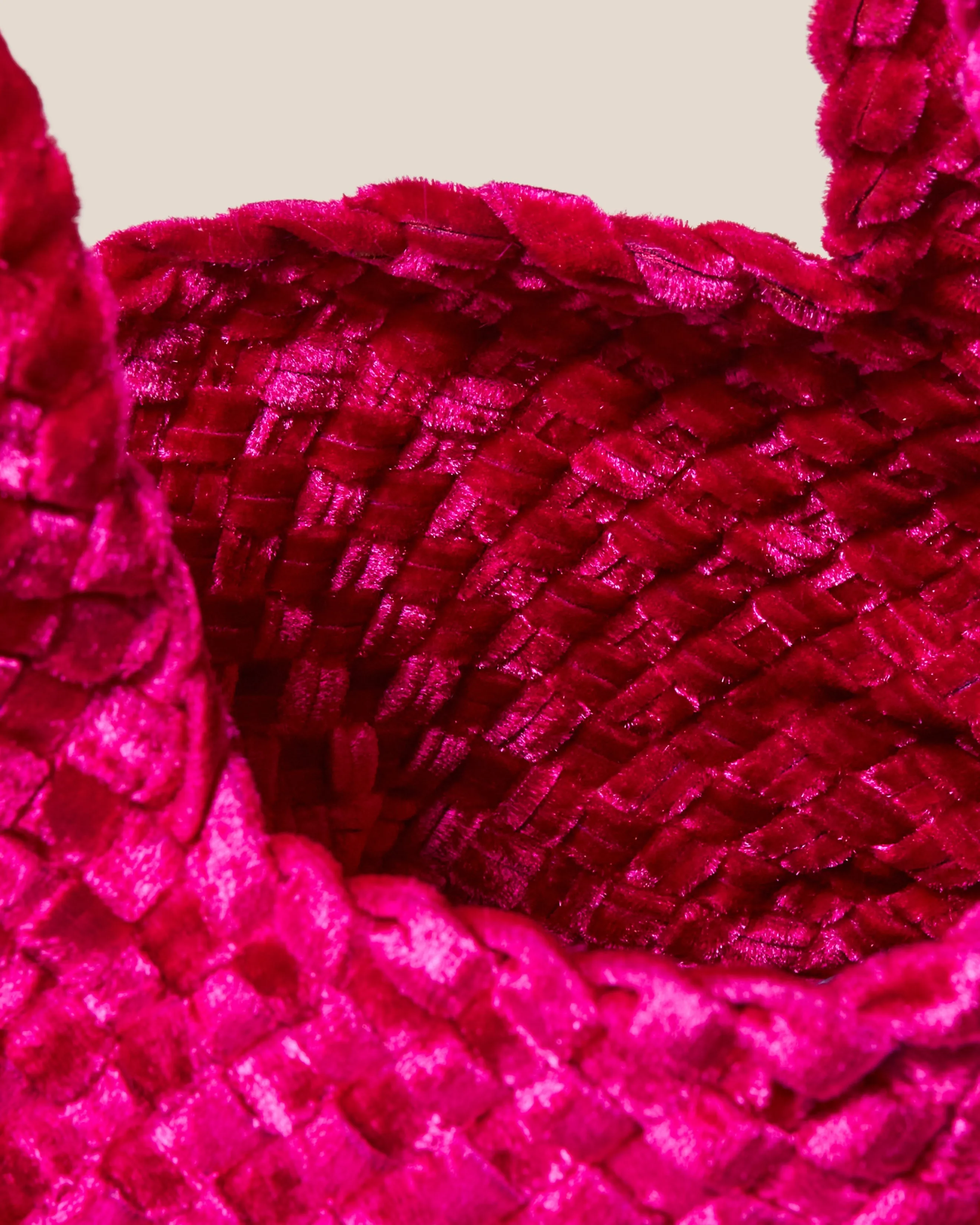 Kyoto Clutch Velvet | Crush